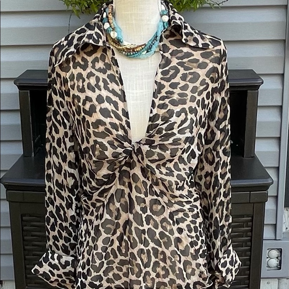 Bandolino animal print sheer, ruched blouse. Size 12
